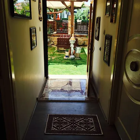 住宿加早餐酒店 Ada Çeşme