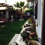 Ada Bed and Breakfast Çeşme