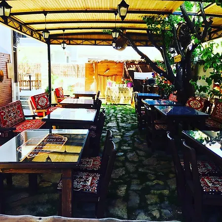 לינה וארוחת בוקר Ada Çeşme